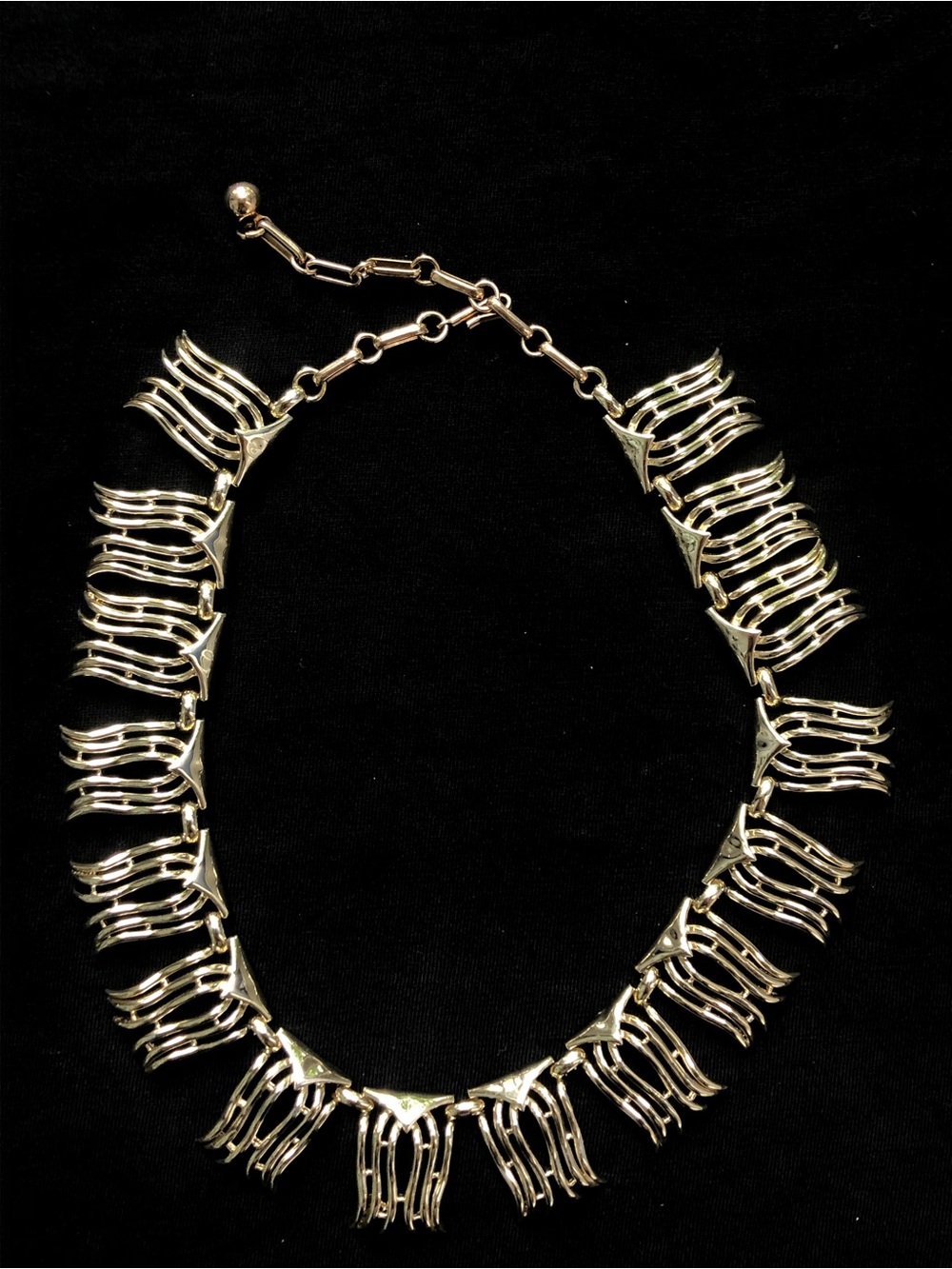Coro Brutalist Necklace Gold Toned